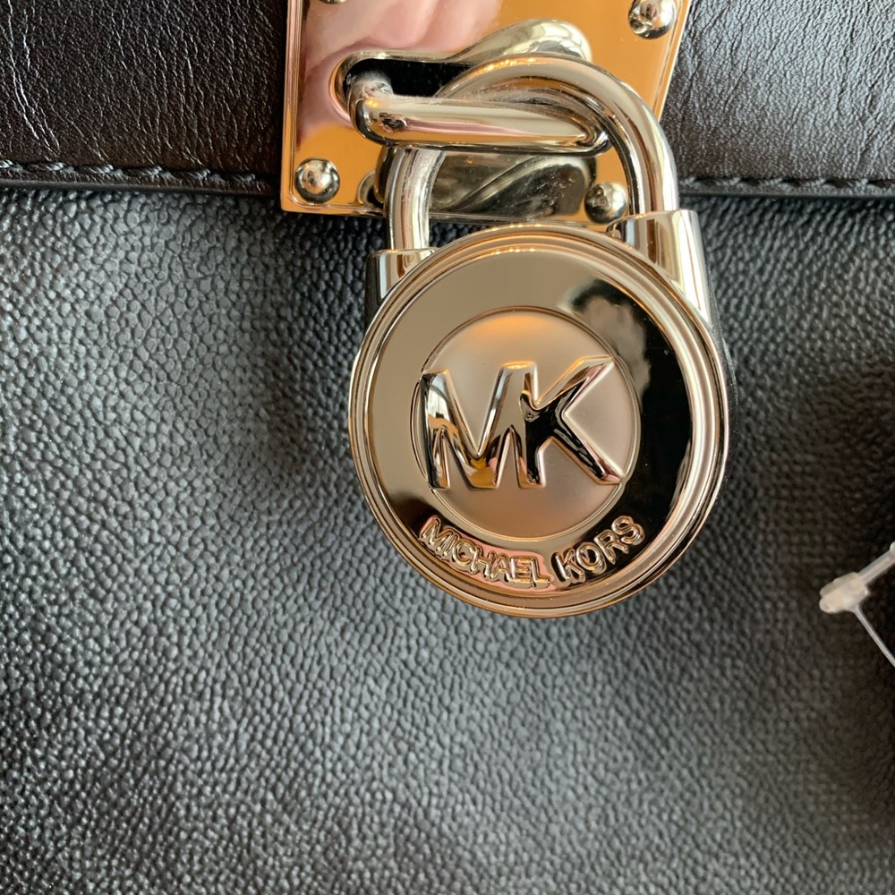 COPY - Michael Kors Large Hamilton MK Logo Tote Bag Purse Black 🖤🖤🖤 Silver Hard… - Picture 3 of 16
